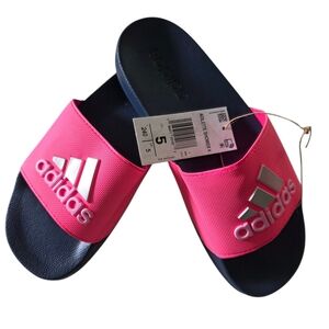 Adidad Adilette Shower Slides Sandals Kids Pink Size 5